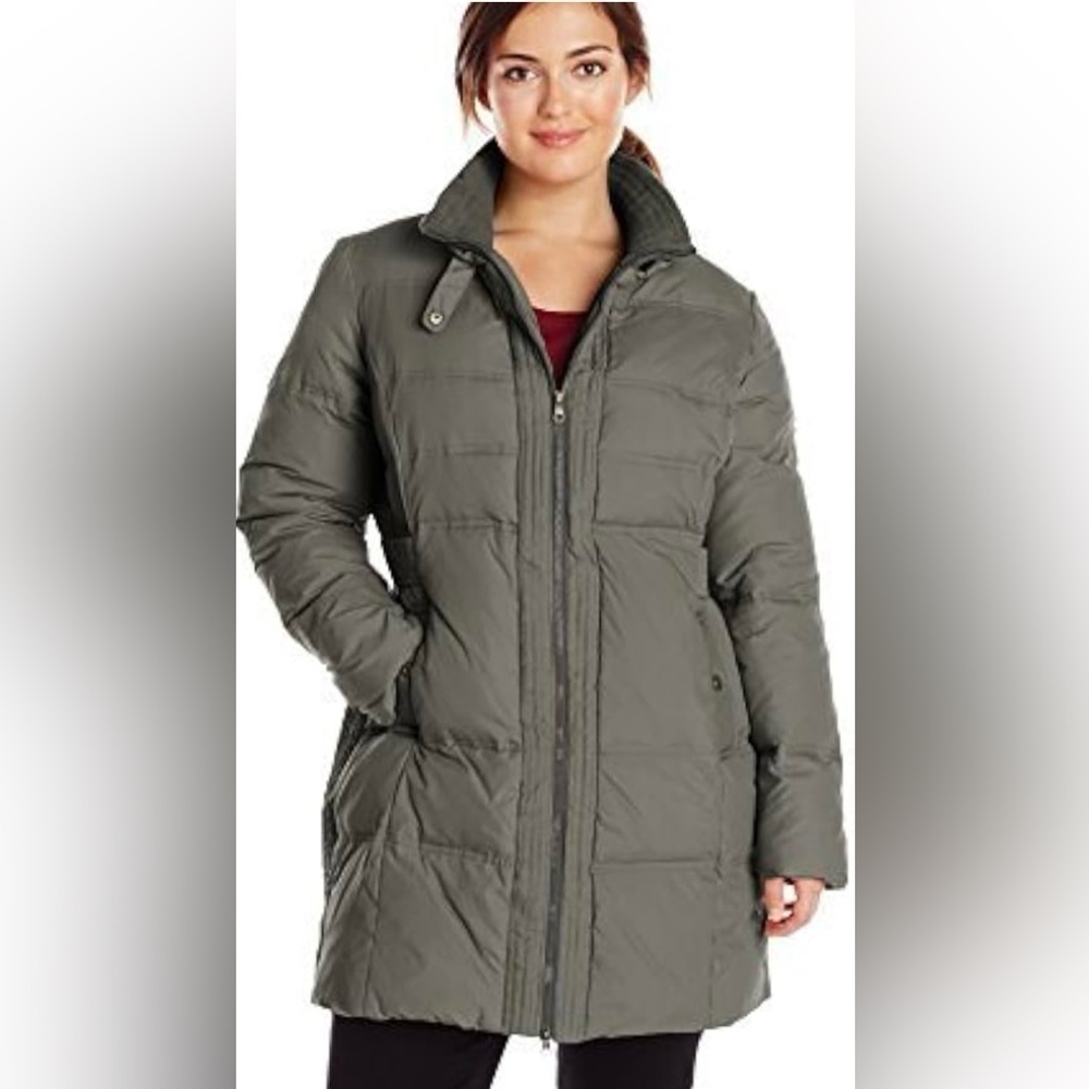 Larry Levine Women's Olive Green Puffer Jacket Size S